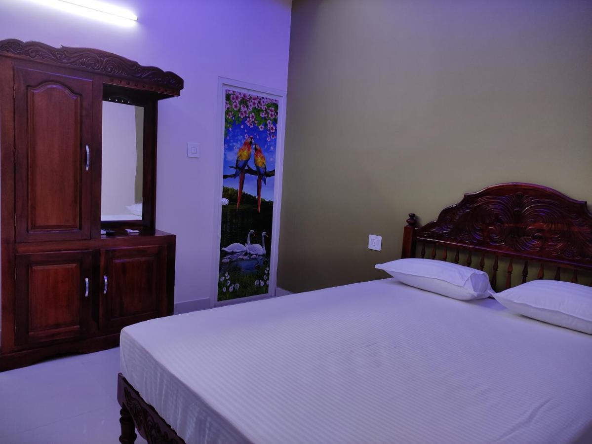 Kayaloram Resort Poovar Exterior photo
